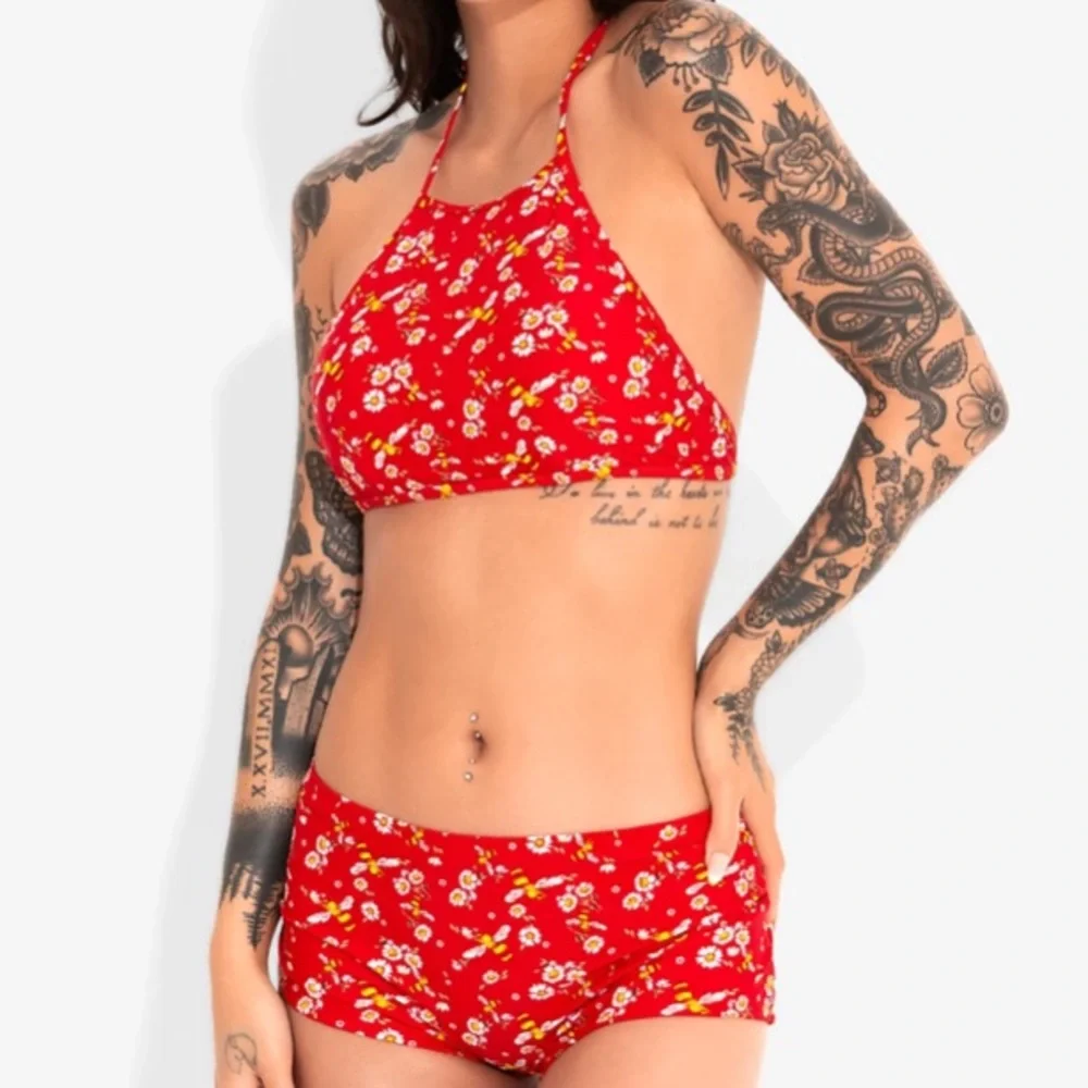 Daisy &‎ Bumble Bee Halter Swim Set Hot Topic